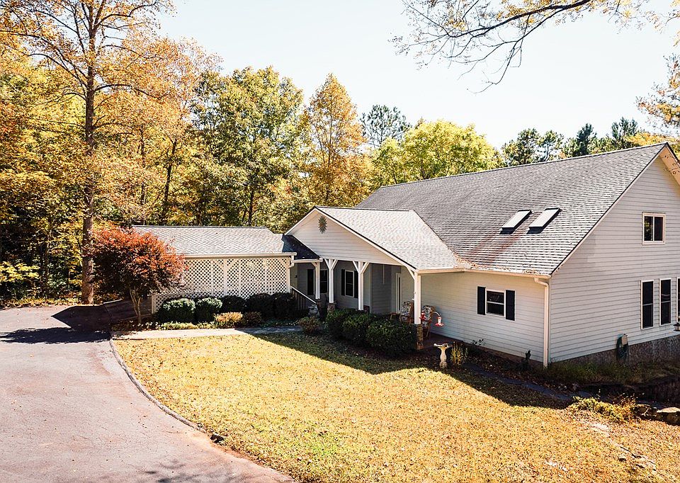 678 Middle Burningtown Rd, Franklin, NC 28734 Zillow