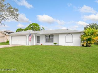 1007 Walden Blvd SE, Palm Bay, FL 32909