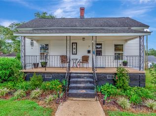 7 Jackson St, Liberty, SC 29657