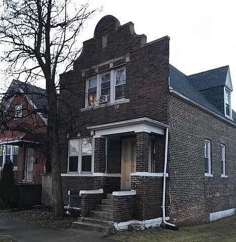 1st image of 3336 S Ashland Ave #1