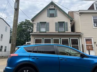 328 Ridgeway St, Gloucester City, NJ 08030