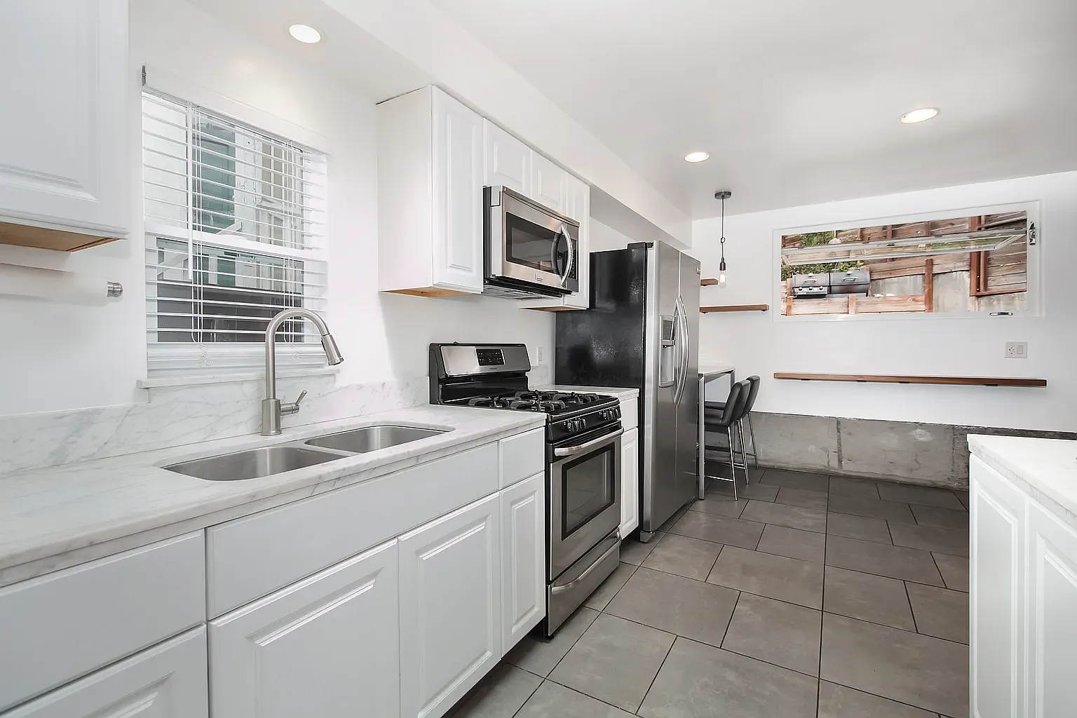 1 bed, 800 sqft, $2,900 — Photo 3