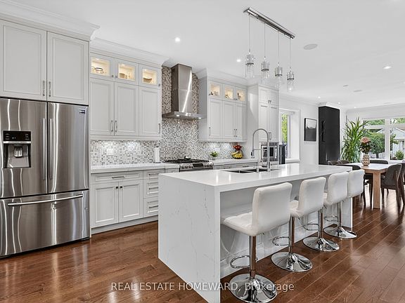 3rd image of 72 Cedarcrest Blvd