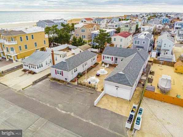 124 E 17th St Unit 2, Ship Bottom, NJ 08008