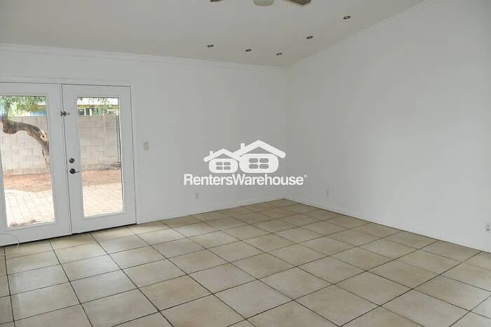 938 N Evergreen Ct — Photo 7