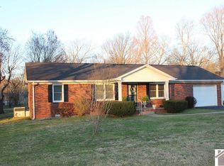 1500 Parklane Dr, Murray, KY 42071