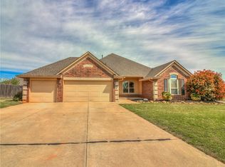 915 Buchanan Ave, Piedmont, OK 73078