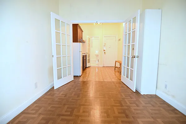 Rented by Manhattan Spaces | media 20