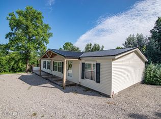 52 Lakeside Dr, Falls Of Rough, KY 40119