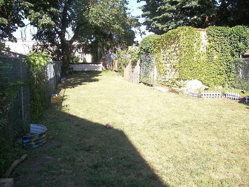 1st image of 10975 205th St