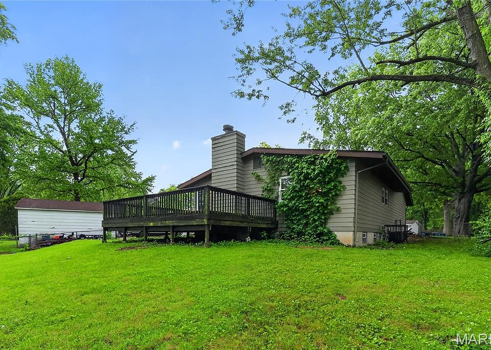 1st image of 1065 Briarbrae Dr