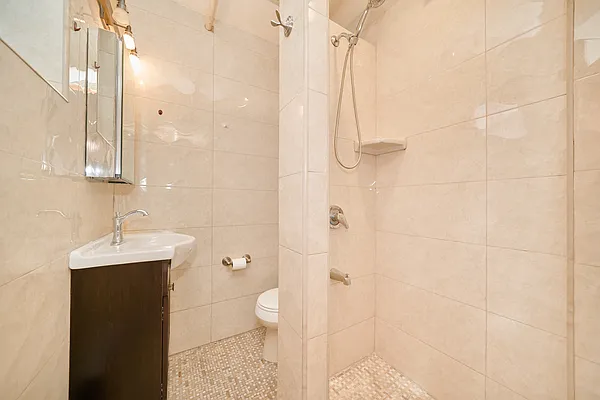 Rented by Living New York | media 11