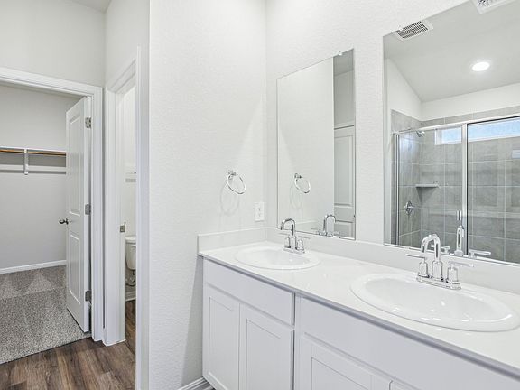 The Briscoe 820 Floorplan