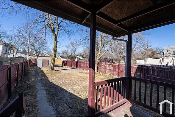 359 Clarendon Ave — Photo 35