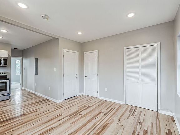 4th image of 4926 Kingsessing Ave Floor 3