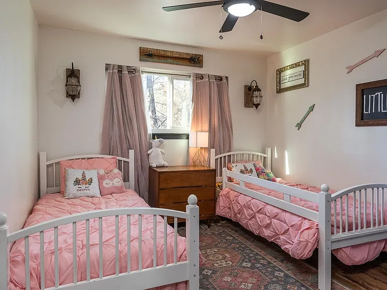 400 Digger Pine Ln — Photo 10