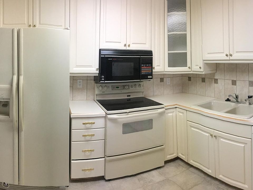 Fully equiped kitchen