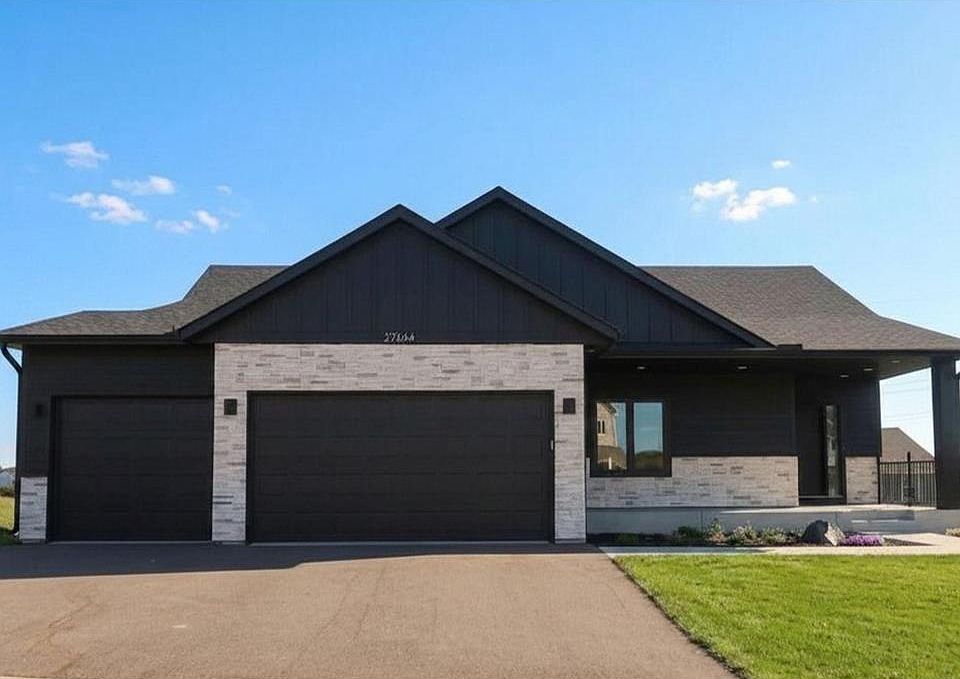 1st image of 2213 Hiersche Rd