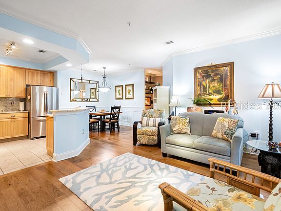 5th image of 380 Marshland Rd APT J14