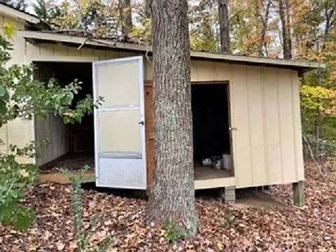 2255 Old State Highway 27 — Photo 16