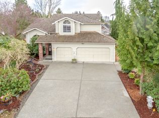15604 111th Ave NE, Bothell, WA 98011