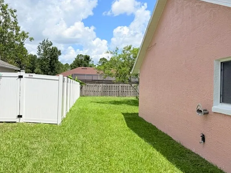 20 Palm Ln — Photo 26