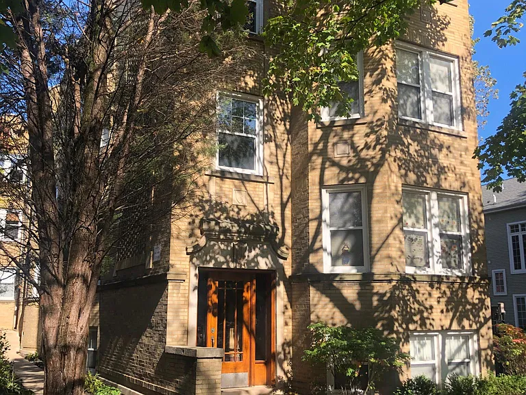 2118 W Giddings St #3A — Photo 1