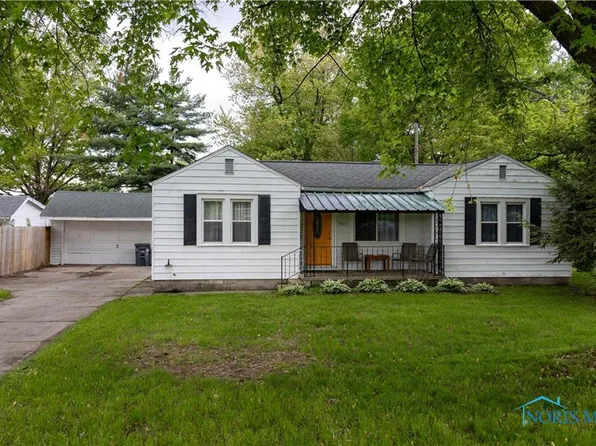 5027 Winona Dr, Toledo, OH 43613