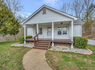 3729 Lylewood Rd, Woodlawn, TN 37191