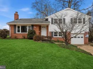 4616 Exeter St, Annandale, VA 22003