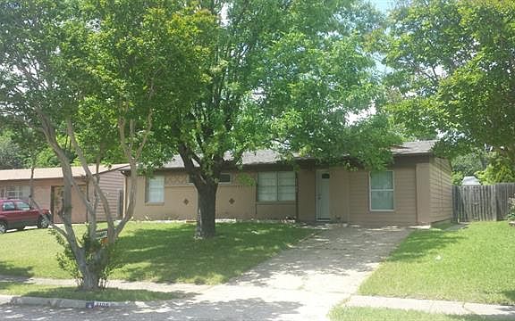 3rd image of 3105 Karla Dr
