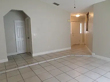 18 Zoffer Ct — Photo 3