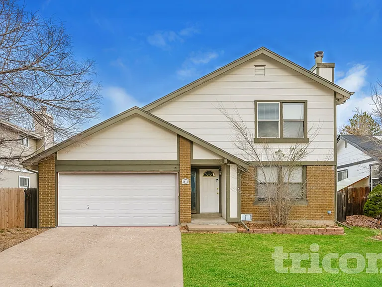 3812 S Ceylon Way — Photo 1