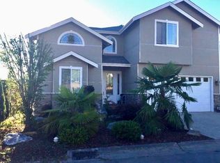 915 SW 122nd St ROOM 3, Seattle, WA 98146