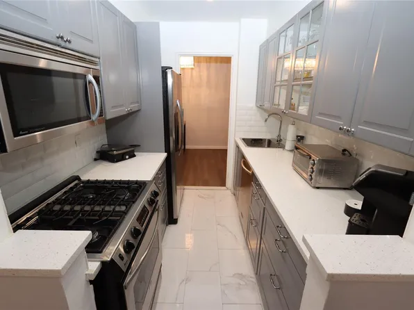 1 Birchwood #1K, Mineola, NY 11501