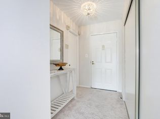 15101 Interlachen Dr #1125, Silver Spring, MD 20906