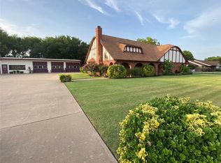 8121 E 14th St, Tulsa, OK 74112