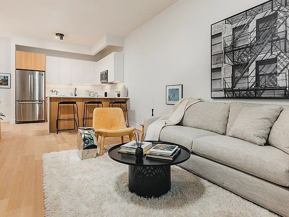 2nd image of 420 Gates Ave APT 3F