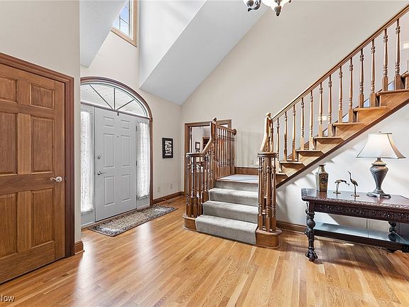 3rd image of 2105 Kirtland Pl