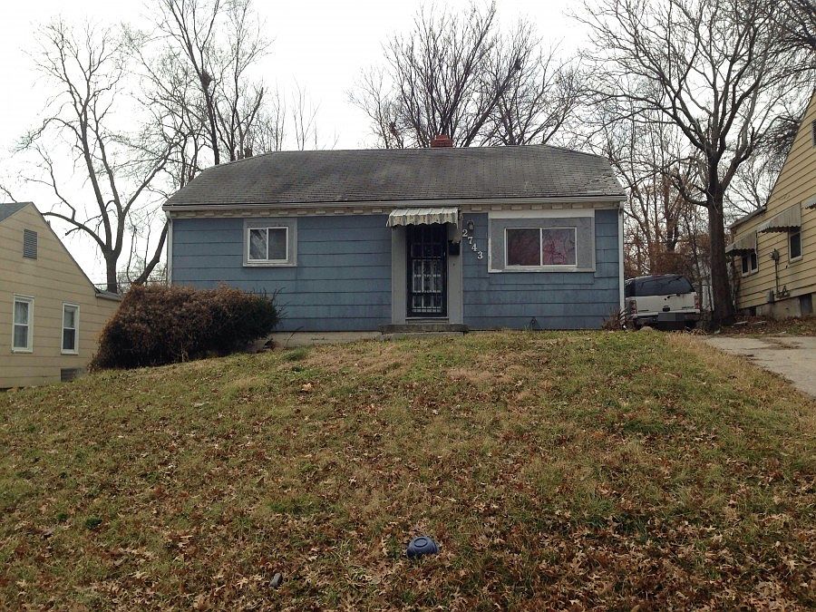 1st image of 2743 Haskell Ave