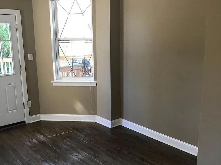 1820 W Girard Ave #2 — Photo 5