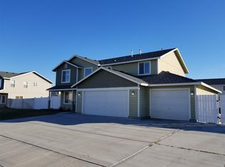 5608 Springfield Dr, Pasco, WA 99301