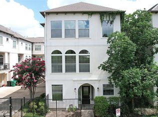 5914 Center St, Houston, TX 77007