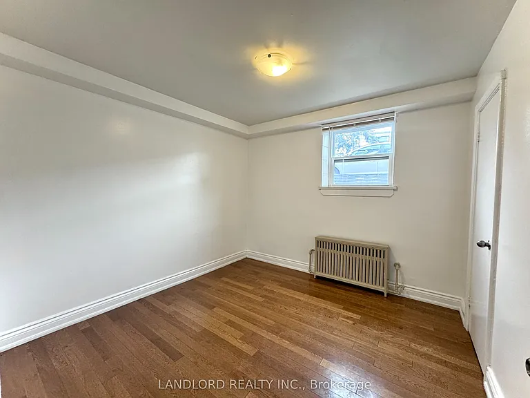 92 Trethewey Dr #2 — Photo 11