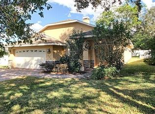 141 Newbern Cir, Auburndale, FL 33823