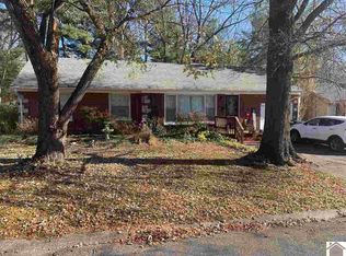 826 S 1st St, Mayfield, KY 42066