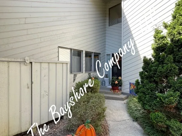 103 Deerlake Dr, Asheville, NC 28803