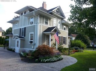 143 Spencer Pl, Ridgewood, NJ 07450