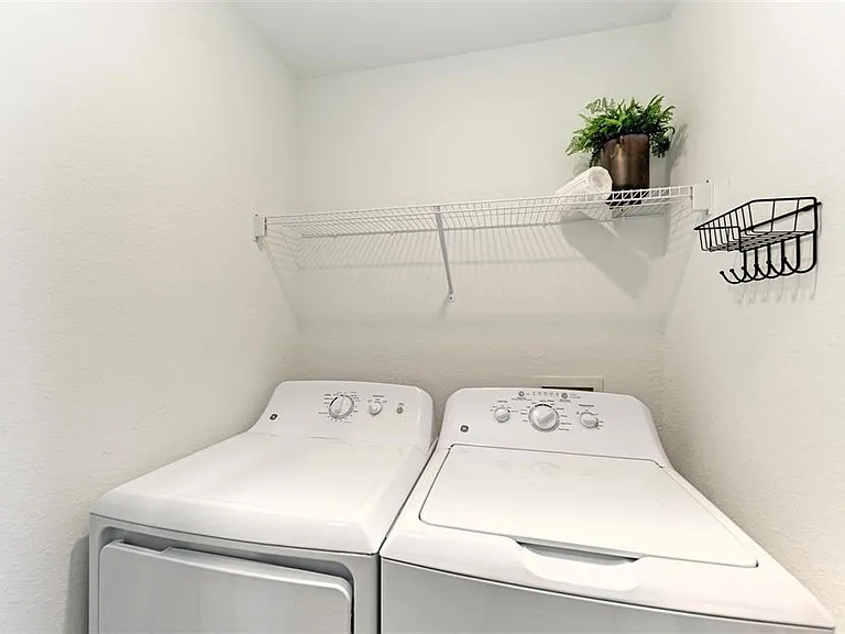 17902 Gawthrop Dr #307 — Photo 32