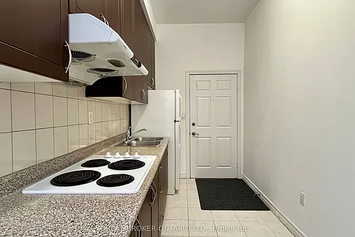 274 Coxwell Ave #2 Photo 1